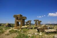 Τουρκία: Ανακαλύφθηκε μεγάλος ναός στην αρχαία Βλαύνδο που είχαν ιδρύσει Μακεδόνες του Μεγάλου Αλεξάνδρου