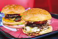 Sam Burgers: Όπως λέμε μπεργκεράδικο της Αμερικής
