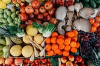 «Όταν παραγγέλνεις delivery μαναβική, θα σου φέρουν ό,τι πιο άγουρο υπάρχει»