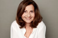 Καρολίνα Μέρμηγκα: «Οι συγγραφείς προχωράμε με αναμμένη δάδα στη σκοτεινή σπηλιά της λογοτεχνίας»