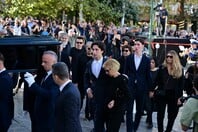 Με τραγούδια και δάκρυα η Ελλάδα αποχαιρέτησε τον Διονύση Σαββόπουλο