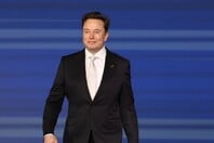 ΕΛΟΝ ΜΑΣΚ 1 ΤΡΙΣ ΔΟΛΑΡΙΑ