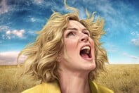 Pluribus: Ο δημιουργός του Breaking Bad και του Better Call Saul αλλάζει διάσταση 