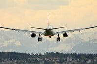 Ολλανδία: Διακόπηκε η κυκλοφορία στο αεροδρόμιο του Αϊντχόβεν μετά από εμφάνιση πλήθους drones