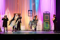 Τι κάνει τον «Αρσέν Λουπέν» μία από τις πιο επιτυχημένες παραστάσεις της σεζόν;