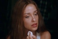 Ελένη Φουρέιρα: Με μικρού μήκους ταινία–έκπληξη «ζωντανεύει» το νέο της hit «Alleluia»