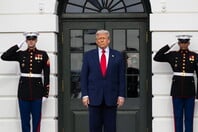 Ντόναλντ Τραμπ Τζόρτζια Πιτ Σκανδαλάκης 