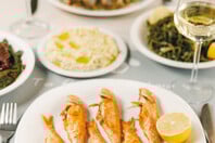 Θεραπευτήριο: Ένα ταξίδι γεύσεων που κάνει το φαγητό θεραπεία