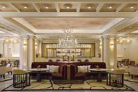 George, The Lobby Bar: Το νέο αστικό στέκι του ξενοδοχείου King George φέρνει την υψηλή αισθητική στη βόλτα μας