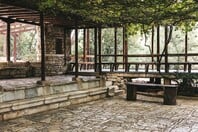 Δήμος Αθηναίων: Παραδίδει το Αναπαυτήριο Πικιώνη σε ιδιώτες