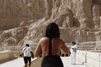 Μέσα από τους ελαιώνες. Ένα πολυποστ του Στάθη Τσαγκαρουσιάνου