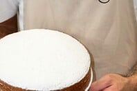 Η αφράτη βασιλόπιτα του Red Jane έχει το πιο περίτεχνο φλουρί 