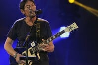 ΚΡΙΣ ΡΙΑ ΤΡΑΓΟΥΔΙΣΤΗΣ