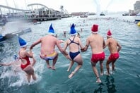 ΧΡΙΣΤΟΥΓΕΝΝΑ 2025 ΚΟΣΜΟΣ