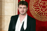 Paul Mescal: «Ελπίζω να μην με δει κανείς μέχρι το 2028»