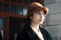 Μεγάλη Χίμαιρα: «Είμαι ηθοποιός, όχι πολιτικός» απαντά η Φωτεινή Πελούζο για τις ερωτικές σκηνές