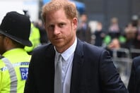 Πρίγκιπας Χάρι: Ξεκινά η δίκη του κατά της Daily Mail - Μια υπόθεση που μπορεί να αναστατώσει τα βρετανικά ΜΜΕ