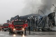 Τρίκαλα: Τέσσερις νεκρές εργαζόμενες από τη φωτιά - Τα πιθανά σενάρια για την έκρηξη στο εργοστάσιο