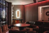 Obscura Athens: Το μπαρ των Πετραλώνων δεν ξεχωρίζει τους ανθρώπους