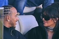 Κιμ Καρντάσιαν – Λιούις Χάμιλτον: Η πρώτη κοινή δημόσια εμφάνιση στο Super Bowl εν μέσω δημοσιευμάτων περί σχέσης