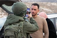 Οι επιχειρήσεις της ICE θυμίζουν όλο και περισσότερο την ισραηλινή κατοχή. Αυτό δεν είναι σύμπτωση. 