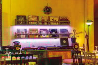 Πρίγκιπας: Κρέατα από τη Βόρεια Ελλάδα με τη συνοδεία ήχων από βινύλιο