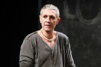 ΑΙΜΙΛΙΟΣ ΧΕΙΛΑΚΗΣ ΙΡΑΝ ΜΕΣΗ ΑΝΑΤΟΛΗ 