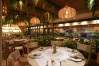 «Ethos Athens»: Γεύσεις που συναρπάζουν και live που μένουν αξέχαστα