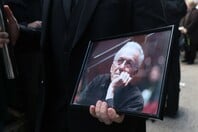 Γιώργος Πανουσόπουλος: Συγκίνηση στο τελευταίο «αντίο» του σπουδαίο σκηνοθέτη