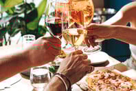 Vibo Bistrot Piraeus: Ένα μεσογειακό bistrot που ταιριάζει με τη ζωντανή πλευρά του Πειραιά