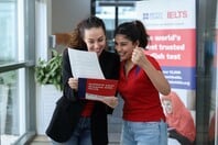 Αγγλικά και σπουδές: Πώς να επιλέξετε τις εξετάσεις που θα ανοίξουν πόρτες στο εξωτερικό