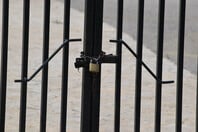 ΚΛΕΙΣΤΑ ΣΧΟΛΕΙΑ ΤΗΛΕΚΠΑΙΔΕΥΣΗ ΚΑΚΟΚΑΙΡΙΑ