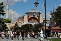 ΑΓΙΑ ΣΟΦΙΑ ΚΩΝΣΤΑΝΤΙΝΟΥΠΟΛΗ ΕΛΛΗΝΕΣ ΤΟΥΡΙΣΤΕΣ