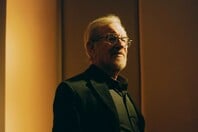 Ο Στίβεν Σπίλμπεργκ επέστρεψε στα UFO και μίλησε υπέρ της μεγάλης οθόνης