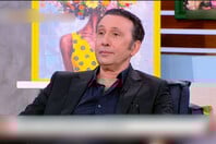 ΡΕΝΟΣ ΧΑΡΑΛΑΜΠΙΔΗΣ ΔΗΜΗΤΡΑ ΜΑΤΣΟΥΚΑ ΚΑΤΙ ΤΡΕΧΕΙ ΜΕ ΤΟΥΣ ΔΙΠΛΑ