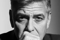 Ο Τζορτζ Κλούνεϊ υπερασπίζεται τον Τζίμι Κίμελ μετά την επίθεση του Τραμπ: «Τα αστεία είναι αστεία»