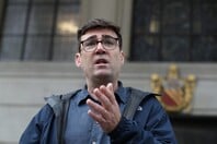 Βρετανία: Ο Άντι Μπέρναμ δεν επιδιώκει την επιστροφή της χώρας στην ΕΕ