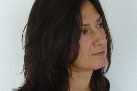 Η Φοίβη Γιαννίση και η Λένια Ζαφειροπούλου διαβάζουν ποίηση