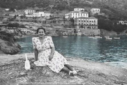 Πόπη Τσουκάτου, Consanguinity