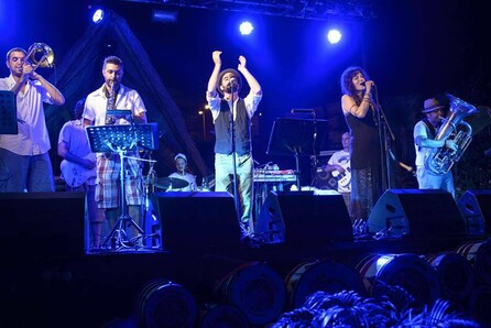 Melios Balkana Mama, "Brass it up"