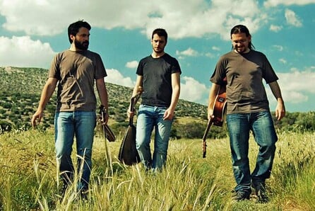 Γιαλά live @ Biftekaki