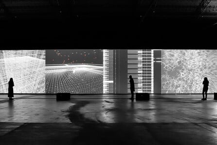 Ryoji Ikeda, data.flux [12XGA version]