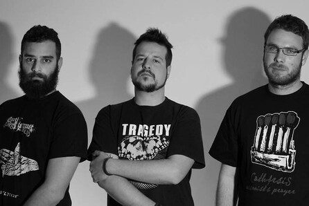 Earth of Distrust/ Gongoma/ Bella Fuzz @ Zero