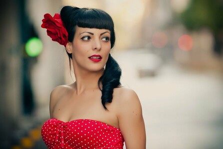 Alexandra Kladi and the Band live @ School Bar