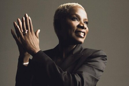 ANGELIQUE KIDJO