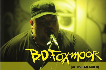 Ο B.D. Foxmoor των Active Member στο Tin Pan Alley 