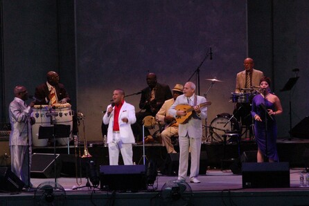 Orquestra Buena Vista Social Club w/ Omara Portuondo & Eliades @ Βοτανικός Live Stage