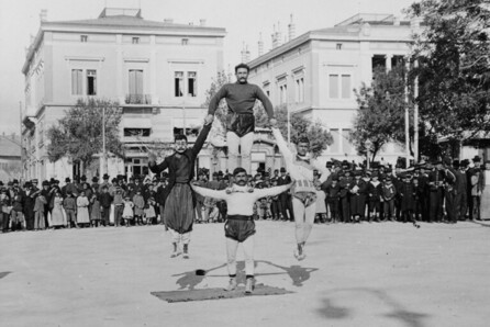 Alexander Lamont Henderson, Ταξιδιωτικές φωτογραφίες του 1904