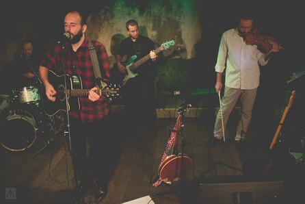 Remi & the road (Full band show)