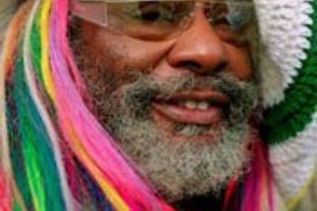 GEORGE CLINTON AND THE P-FUNK ALL STARS